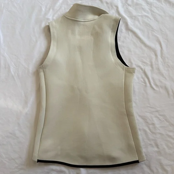 Nike Off-White Sleeveless Jacket - Picture 7 of 7
